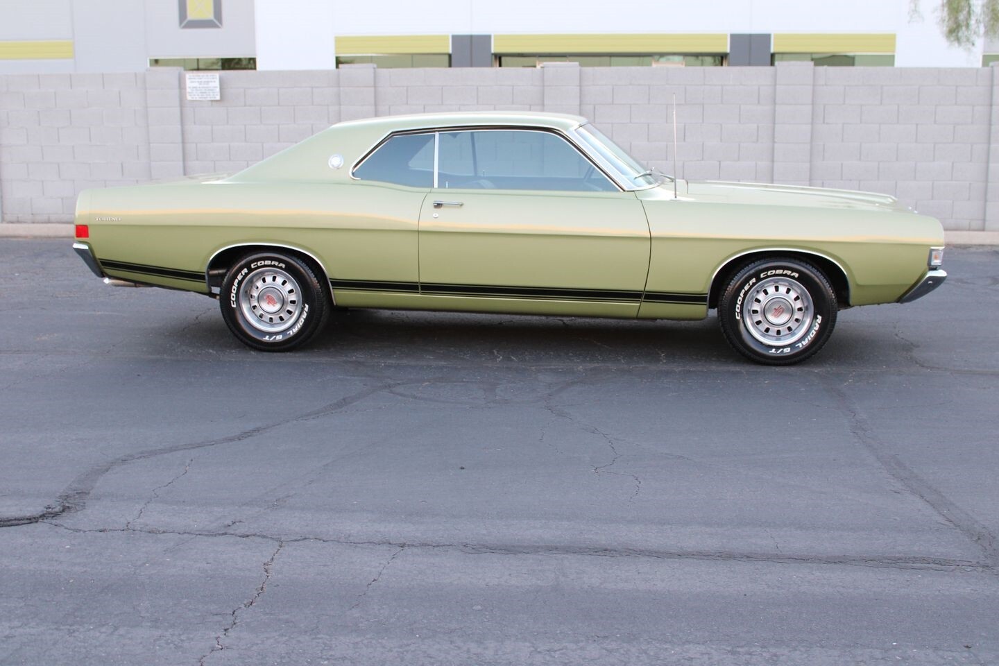 Ford-Torino-1968-Coupe-1