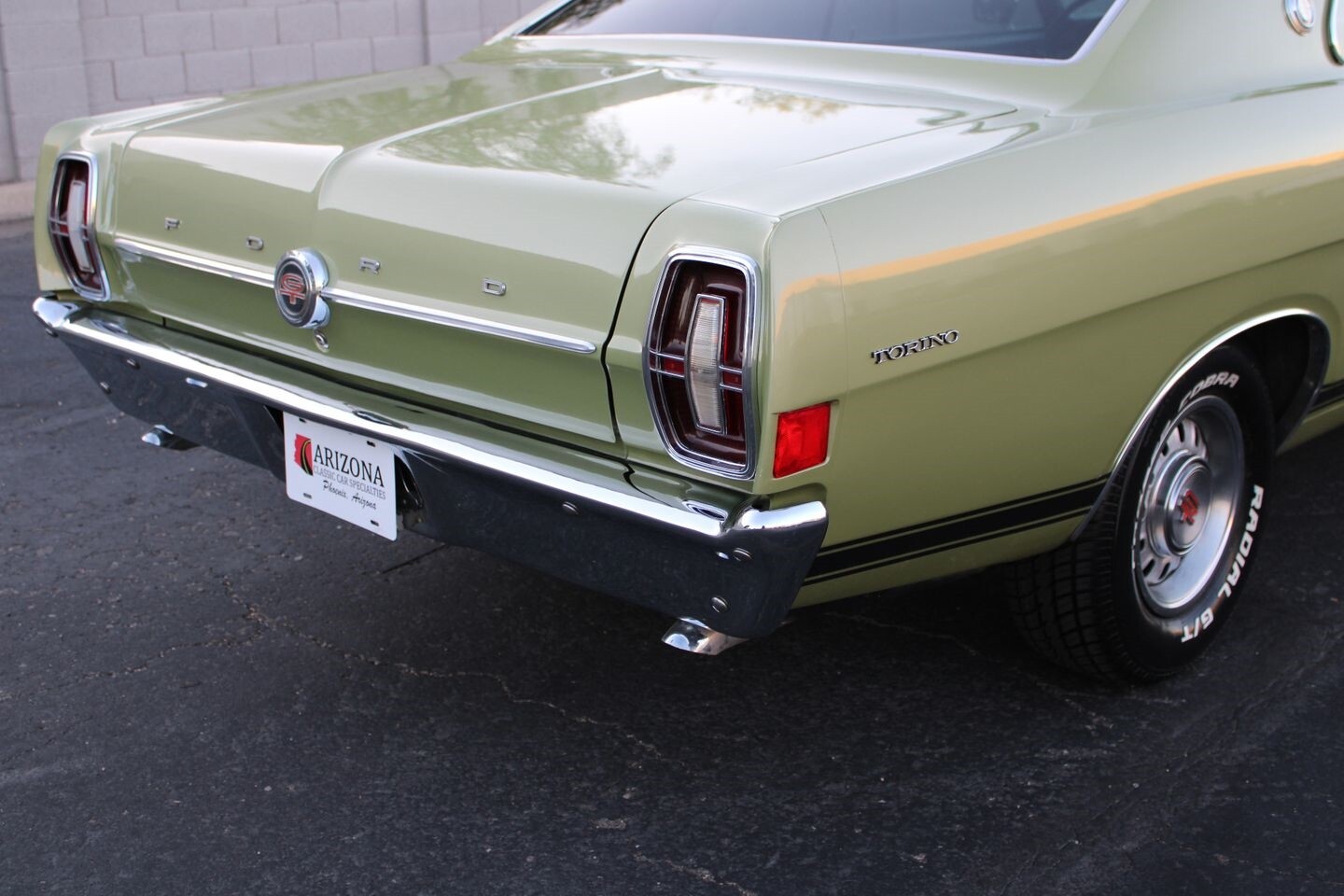 Ford-Torino-1968-Coupe-4
