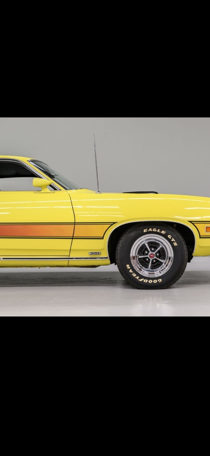 Ford-Torino-1970-Sedan-10