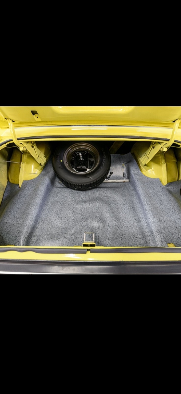 Ford-Torino-1970-Sedan-6