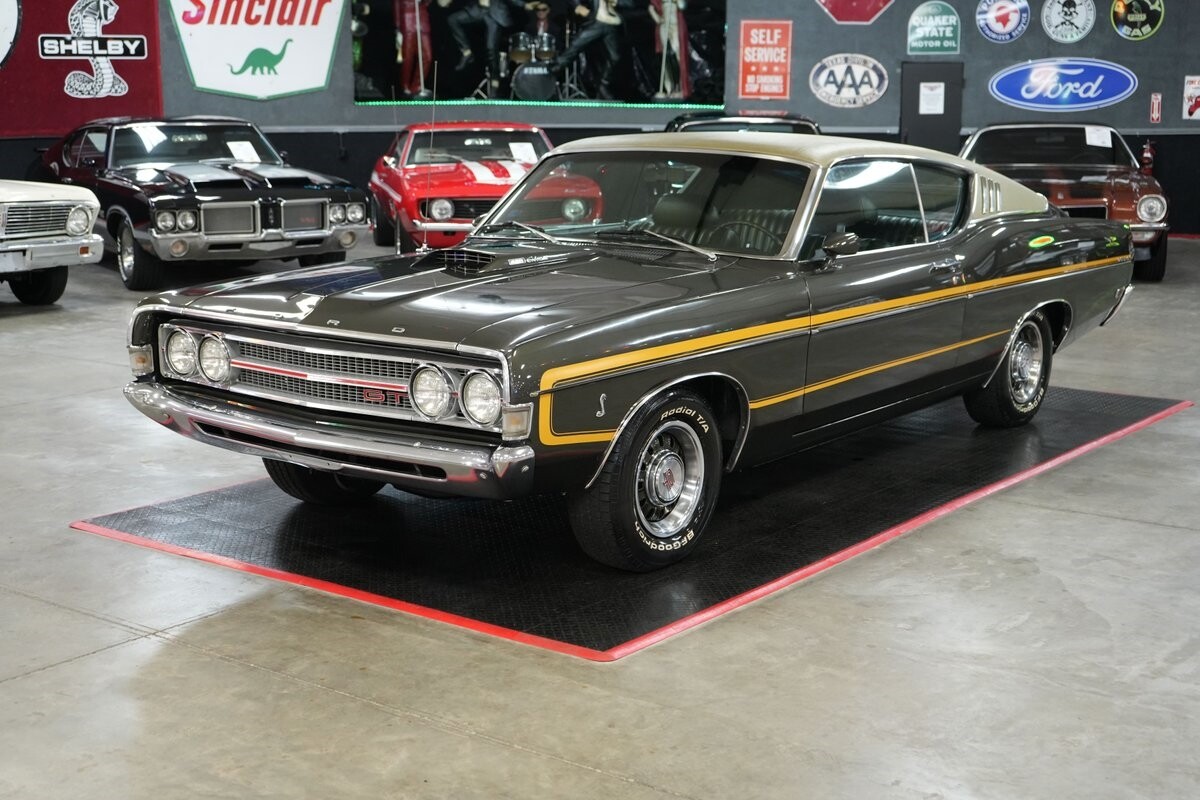 Ford-Torino-GT-Cobra-Jet-Fastback-1969-Fastback-1