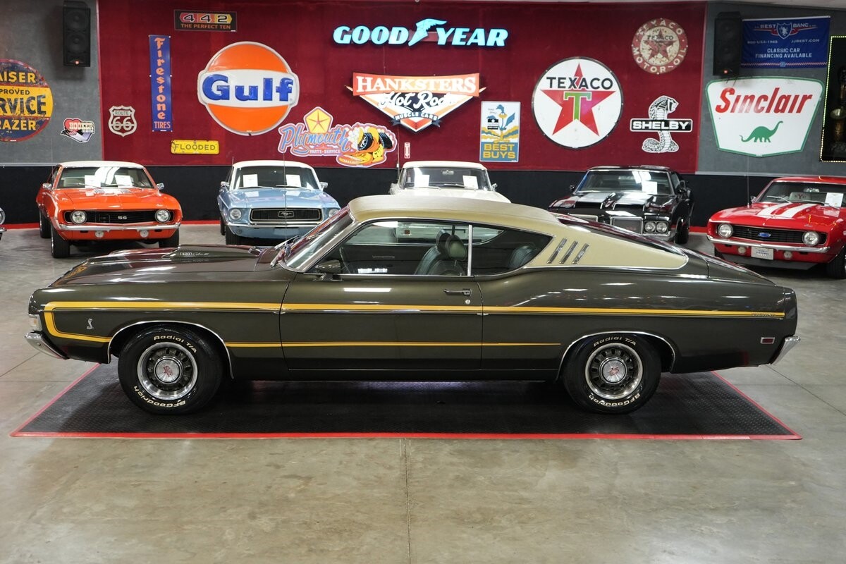 Ford-Torino-GT-Cobra-Jet-Fastback-1969-Fastback-10