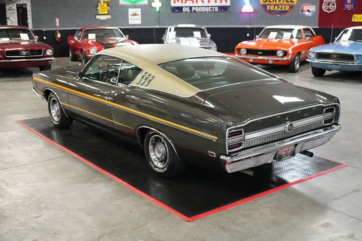 Ford-Torino-GT-Cobra-Jet-Fastback-1969-Fastback-12