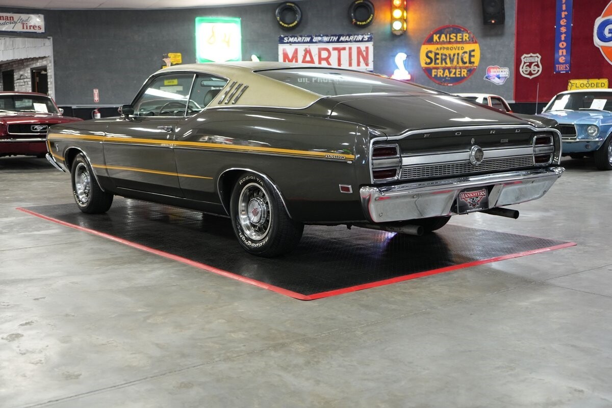Ford-Torino-GT-Cobra-Jet-Fastback-1969-Fastback-20
