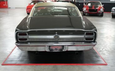 Ford-Torino-GT-Cobra-Jet-Fastback-1969-Fastback-4