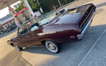 Ford-Torino-gt-convertible-1972-purple-5