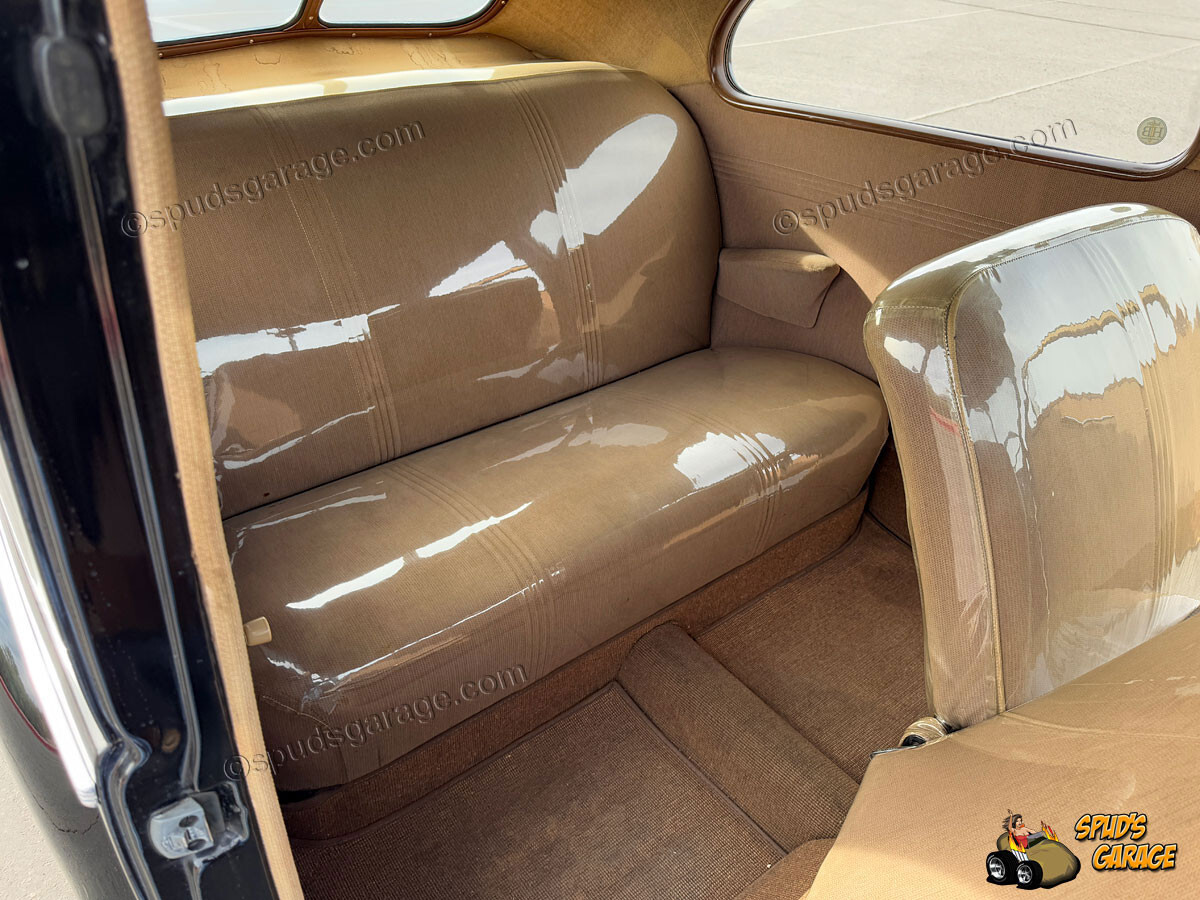 Ford-Tudor-Standard-1940-11