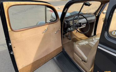 Ford-Tudor-Standard-1940-21