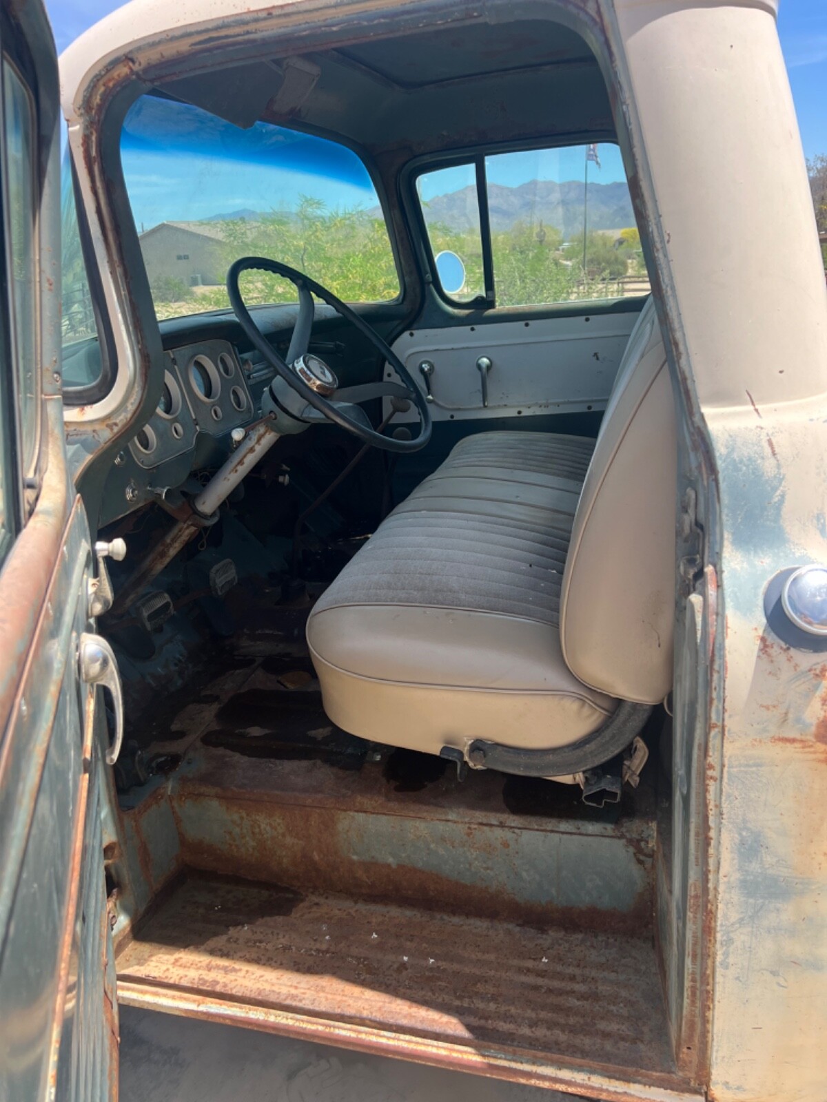 GMC-12-Ton-Pickup-1957-10