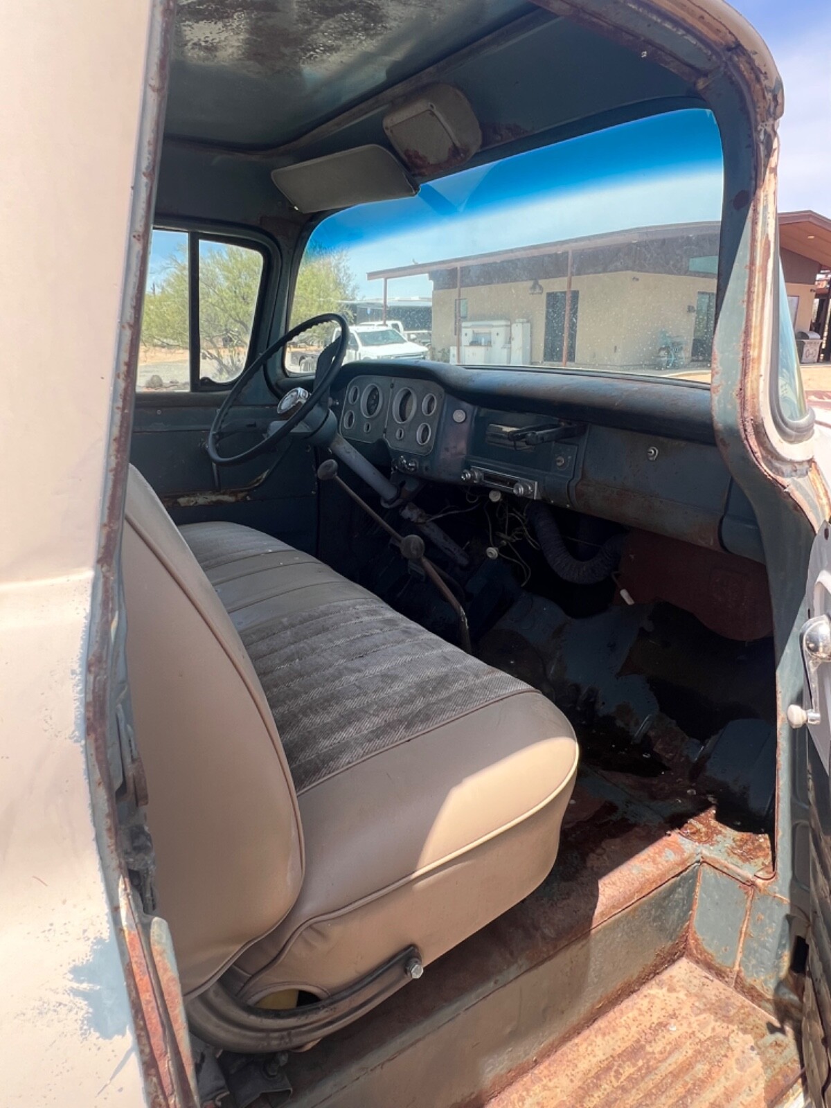 GMC-12-Ton-Pickup-1957-7