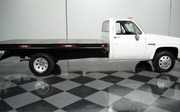GMC-3500-1985-Pickup-Truck-11