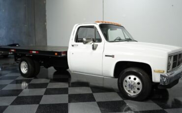 GMC-3500-1985-Pickup-Truck-12