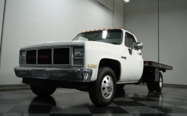 GMC-3500-1985-Pickup-Truck-18