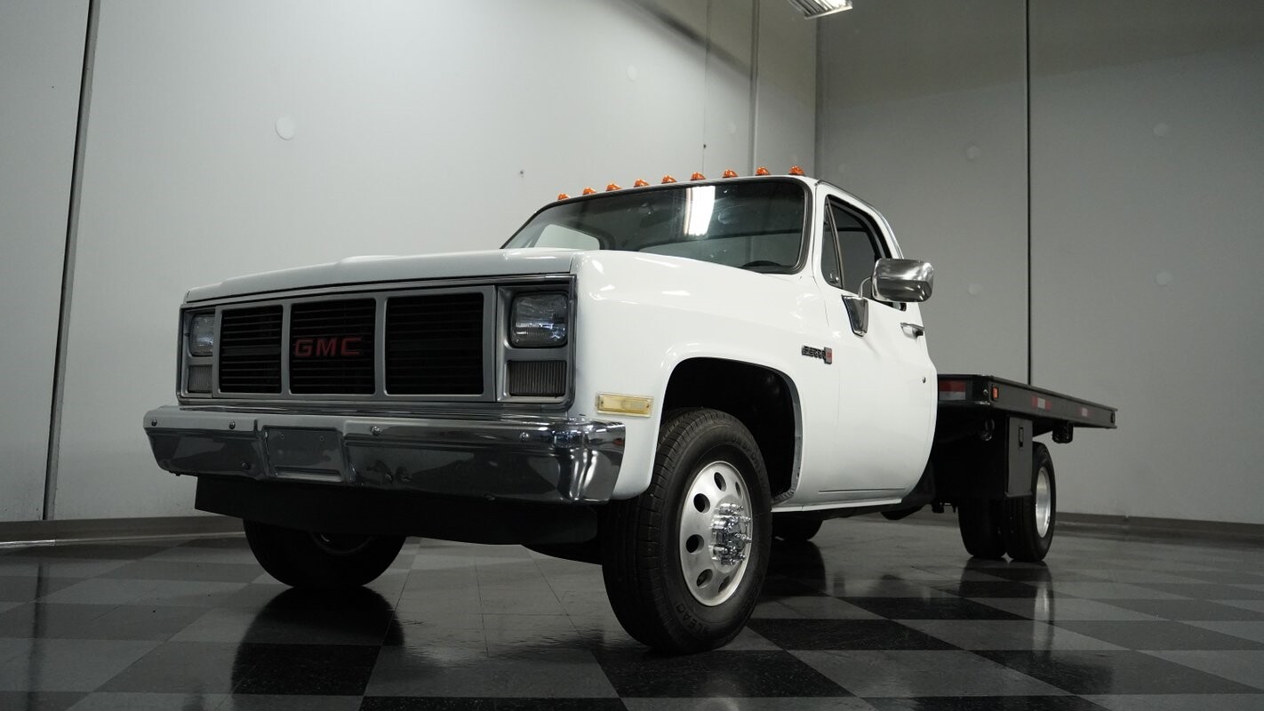 GMC-3500-1985-Pickup-Truck-18