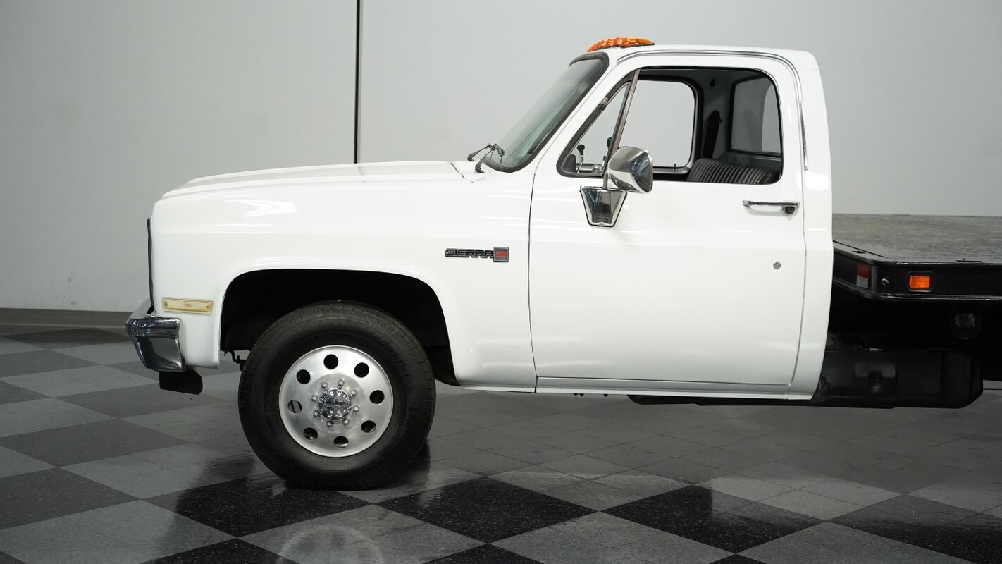 GMC-3500-1985-Pickup-Truck-20
