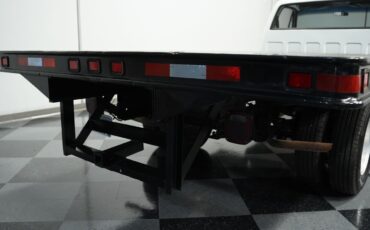 GMC-3500-1985-Pickup-Truck-22