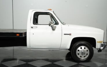 GMC-3500-1985-Pickup-Truck-26