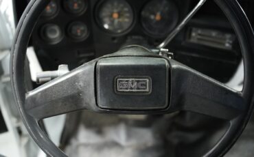 GMC-3500-1985-Pickup-Truck-33
