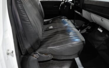 GMC-3500-1985-Pickup-Truck-38