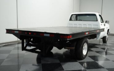 GMC-3500-1985-Pickup-Truck-9