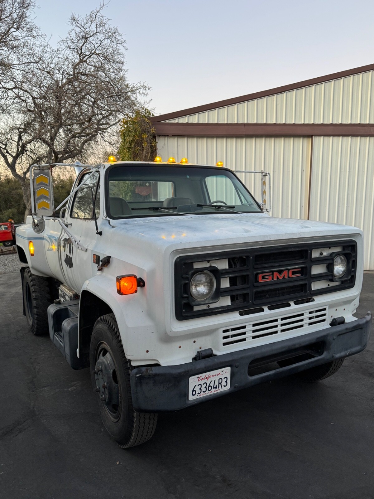 GMC-6000-1987-Commercial-Vehicle-28