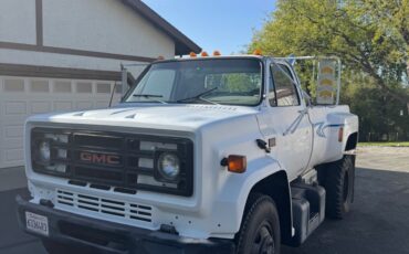 GMC-6000-1987-Commercial-Vehicle
