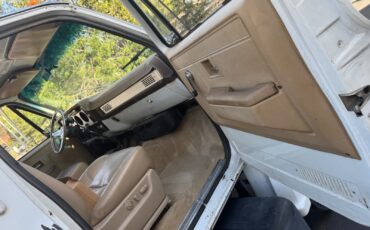 GMC-6000-1987-Commercial-Vehicle-7