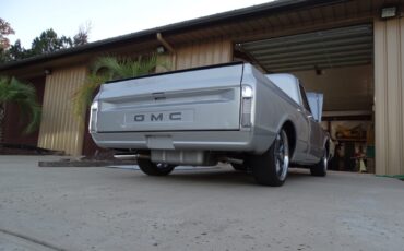 GMC-C-10-1967-Regular-Cab-Pickup-19