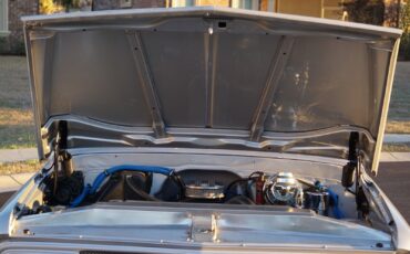 GMC-C-10-1967-Regular-Cab-Pickup-2