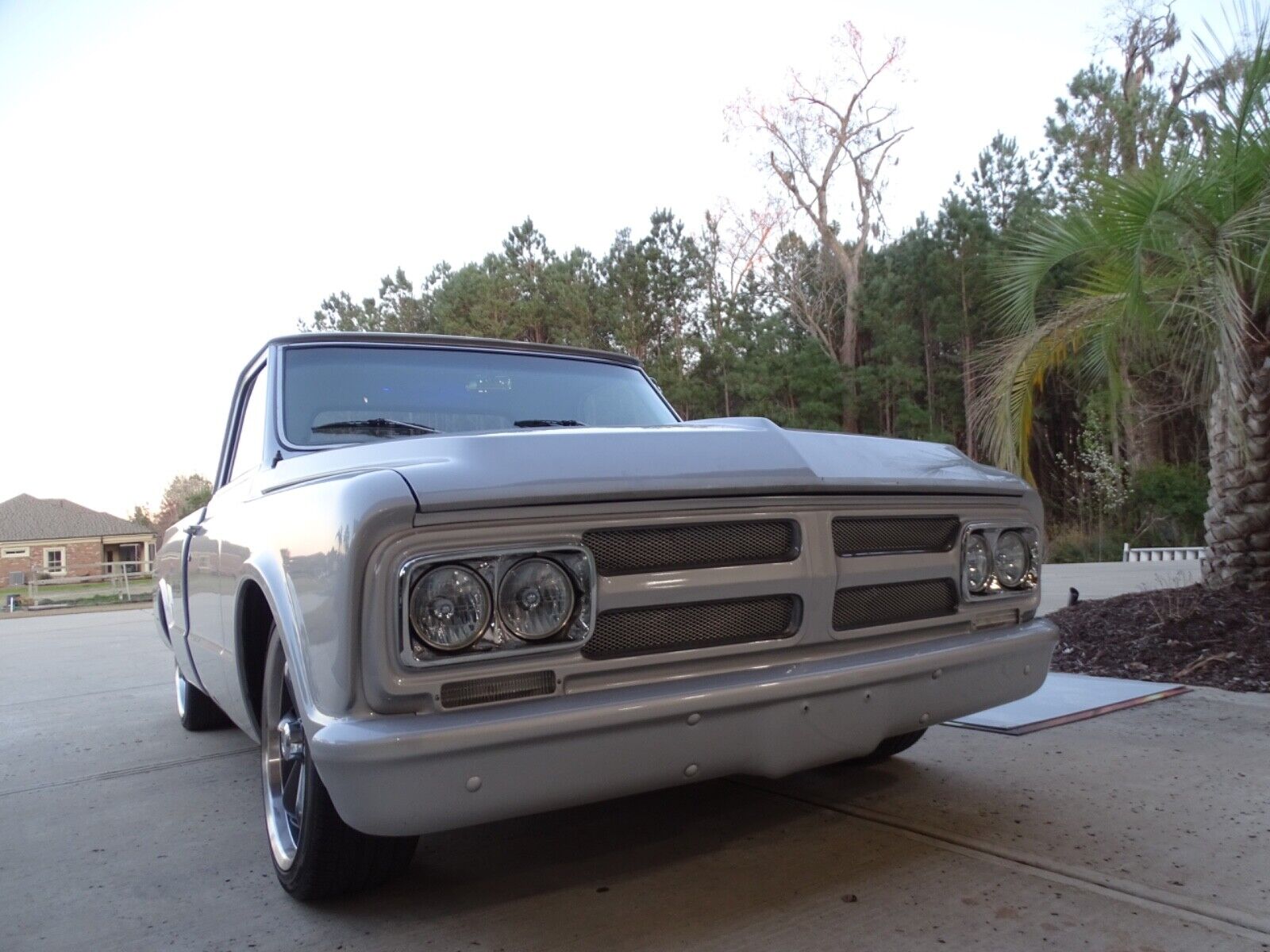 GMC-C-10-1967-Regular-Cab-Pickup-21
