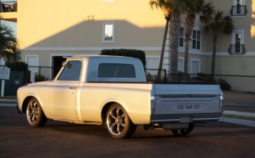 GMC-C-10-1967-Regular-Cab-Pickup-4