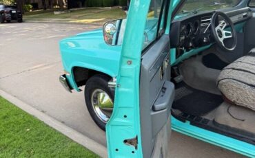 GMC-CK-1500-Series-1984-Pickup-Truck-12
