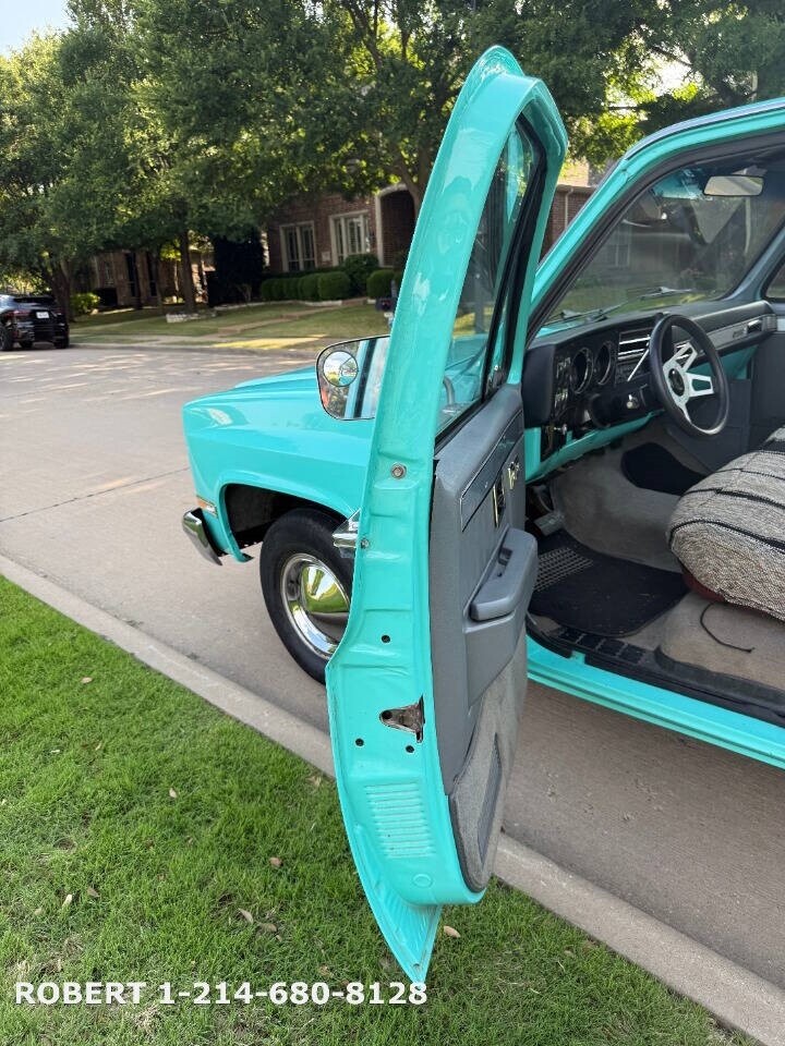 GMC-CK-1500-Series-1984-Pickup-Truck-12