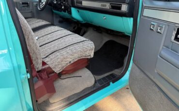GMC-CK-1500-Series-1984-Pickup-Truck-24