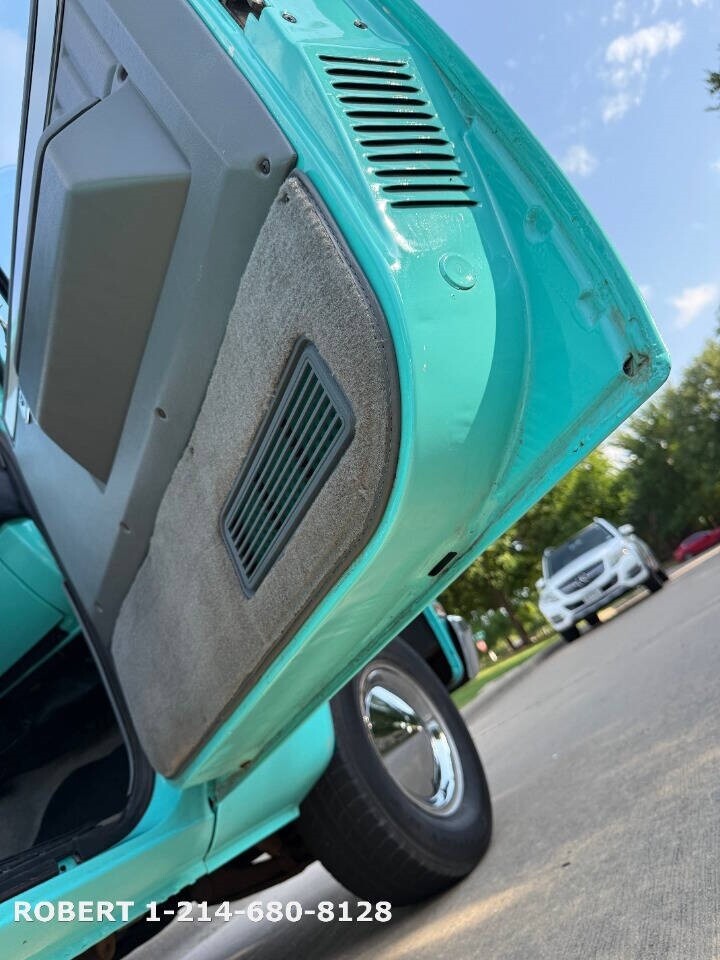 GMC-CK-1500-Series-1984-Pickup-Truck-29