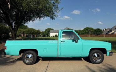 GMC-CK-1500-Series-1984-Pickup-Truck-3