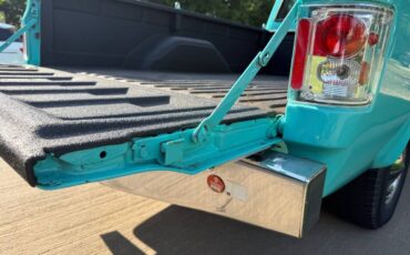 GMC-CK-1500-Series-1984-Pickup-Truck-36