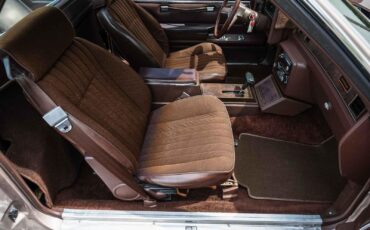 GMC-Caballero-1984-2-Door-12