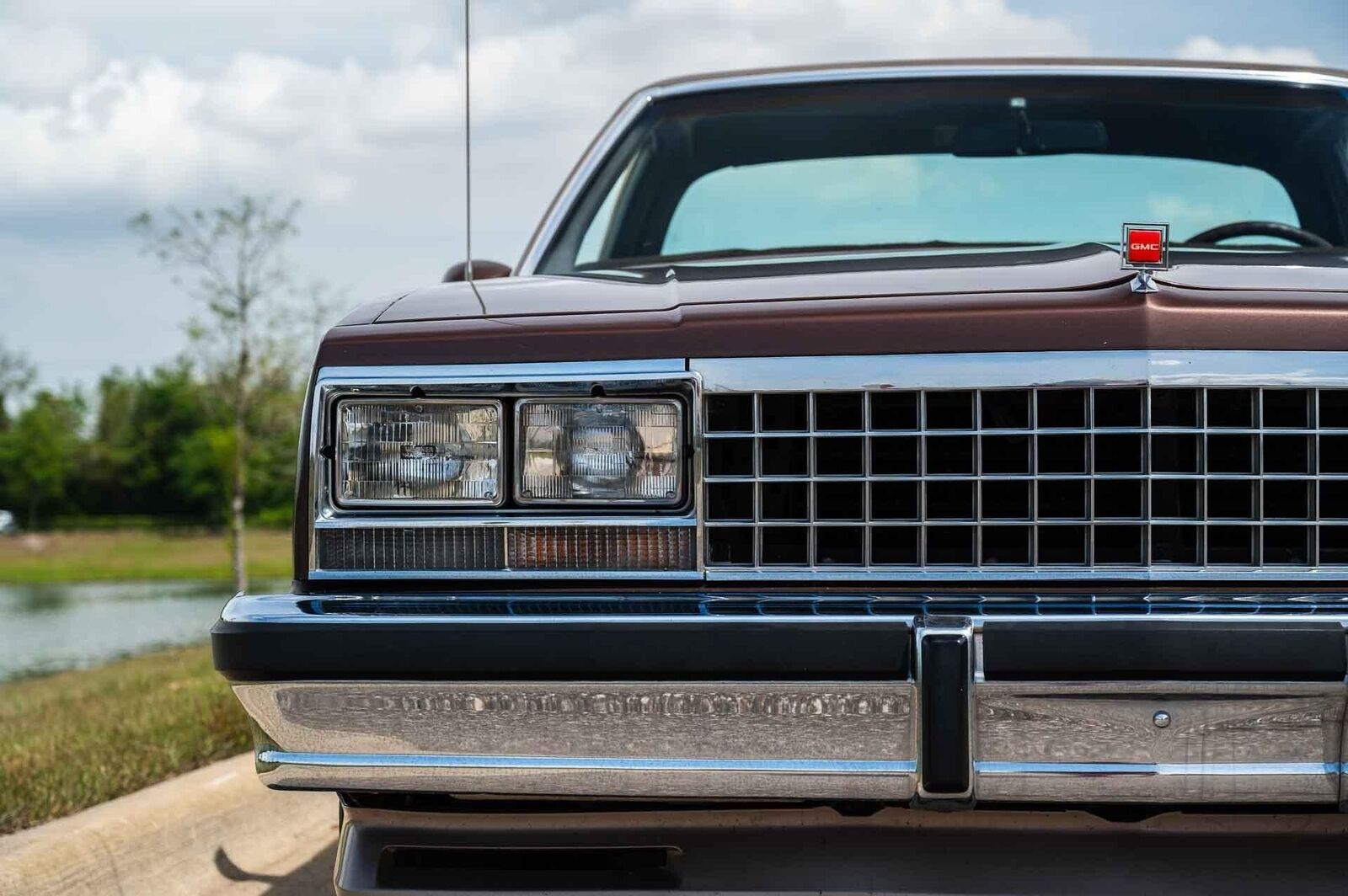 GMC-Caballero-1984-2-Door-30