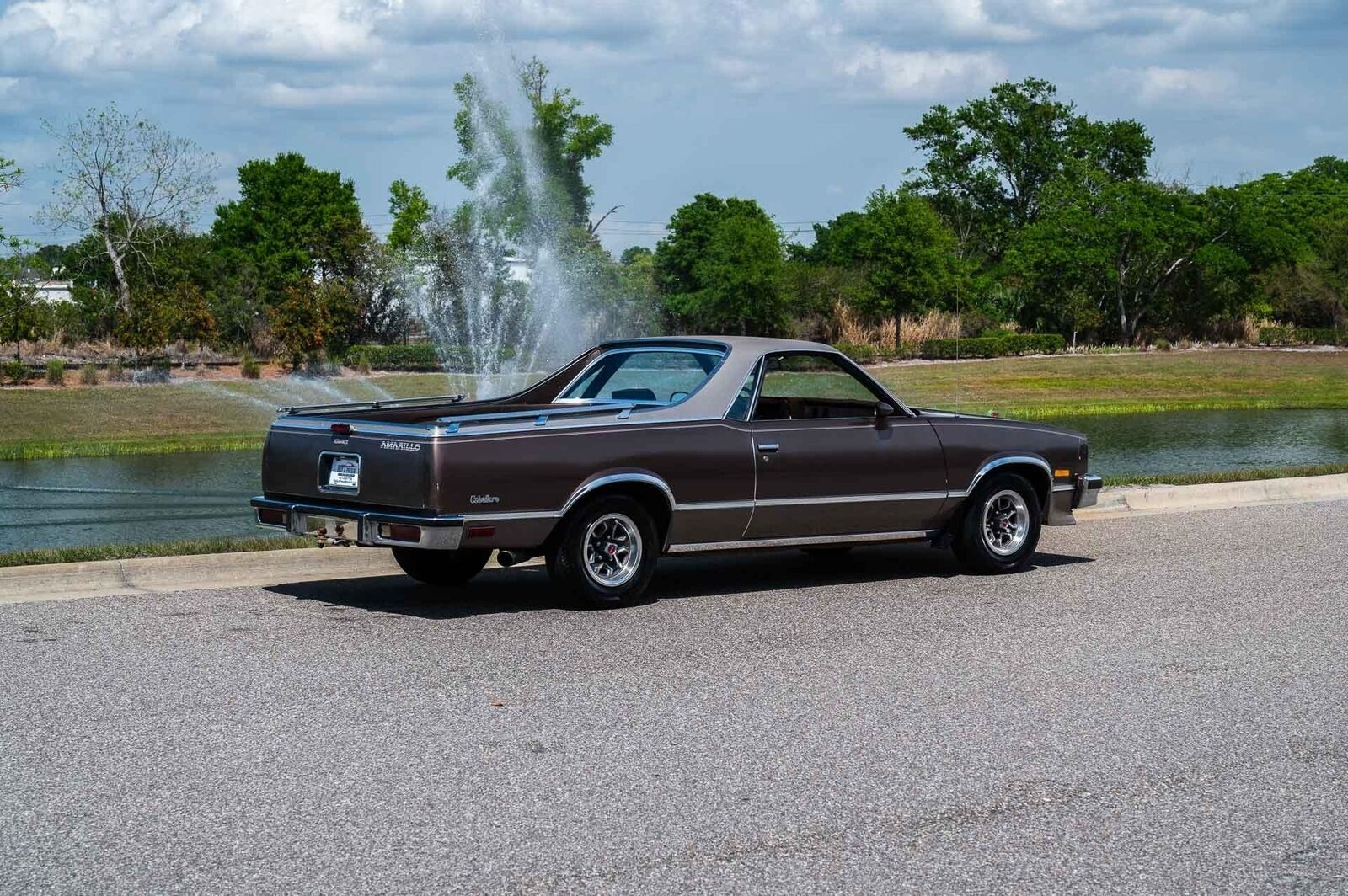 GMC-Caballero-1984-2-Door-5