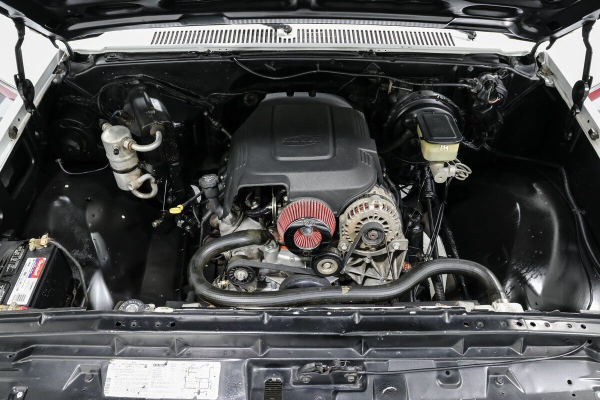 GMC-Jimmy-1984-SUV-10