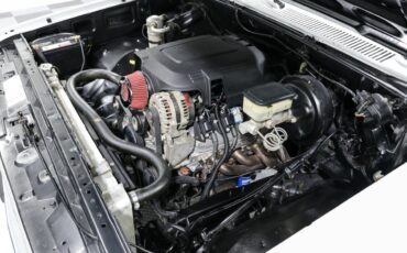 GMC-Jimmy-1984-SUV-11