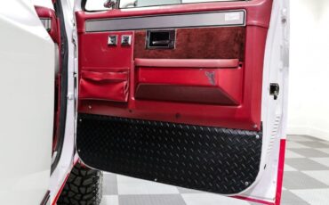 GMC-Jimmy-1984-SUV-15