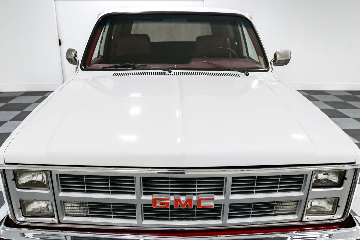 GMC-Jimmy-1984-SUV-2