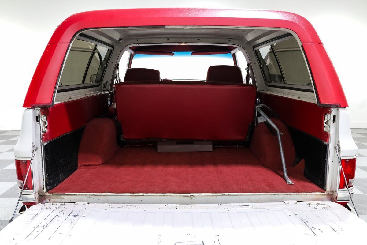 GMC-Jimmy-1984-SUV-22