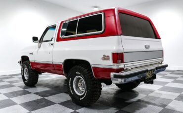 GMC-Jimmy-1984-SUV-5