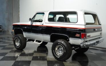 GMC-Jimmy-1985-SUV-6