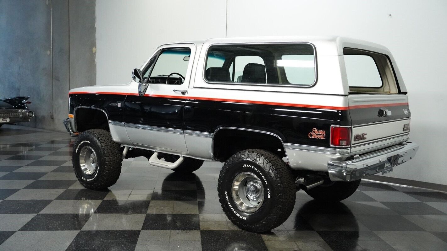 GMC-Jimmy-1985-SUV-6