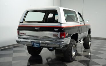 GMC-Jimmy-1985-SUV-9