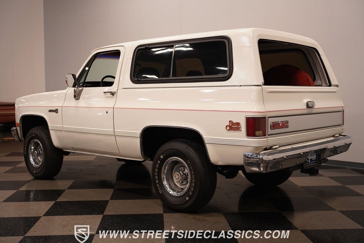 GMC-Jimmy-1986-SUV-11